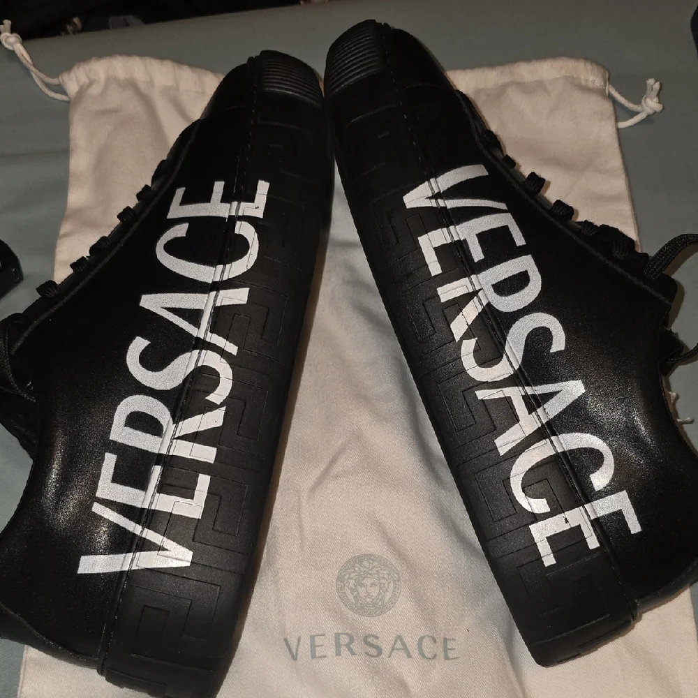 Versace Black and White Men's Sneakers - Picture 3 of 3